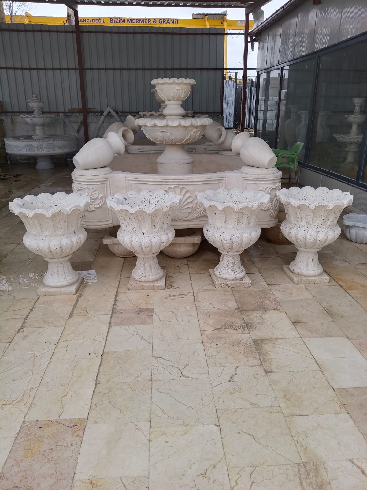 traverten bahça saksıları